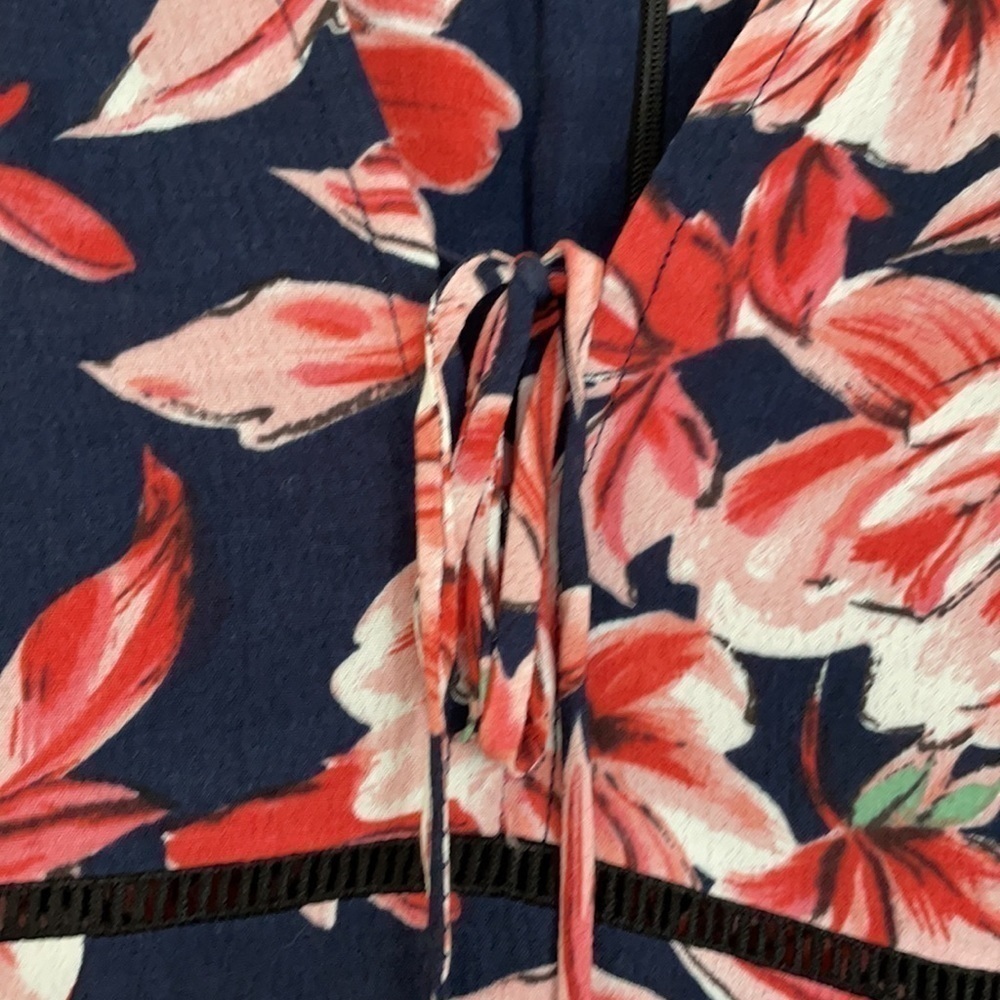 Floral Dress​​​​​​​​​​​​ - Picture 4 of 7